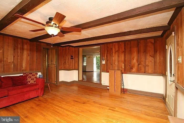 Photo of 5439 SHOOKSTOWN ROAD