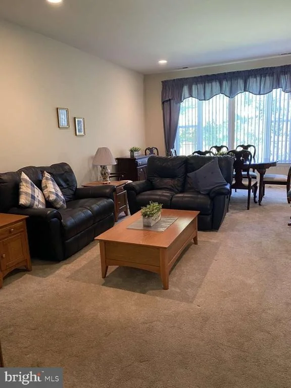 Photo of 12 IRIS COURT
