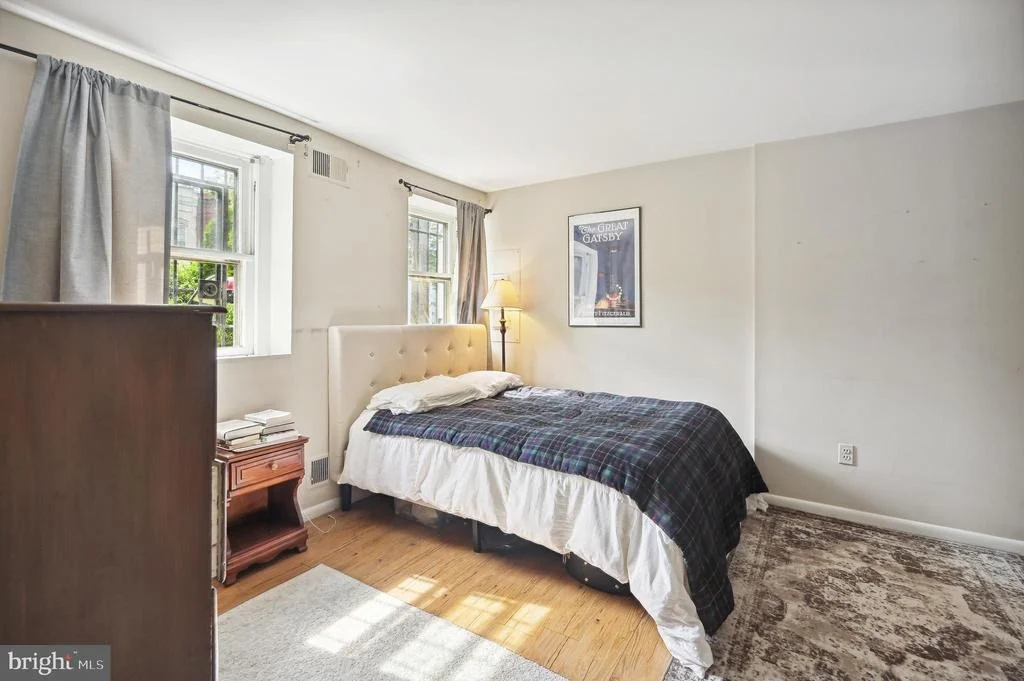 Photo of 509 3RD STREET NE