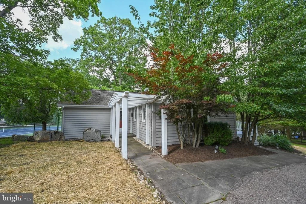 Photo of 209 BLACK ANGUS DRIVE