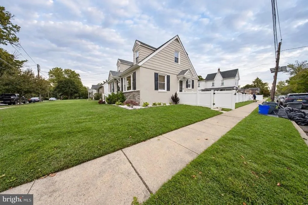 Photo of 701 2ND STREET