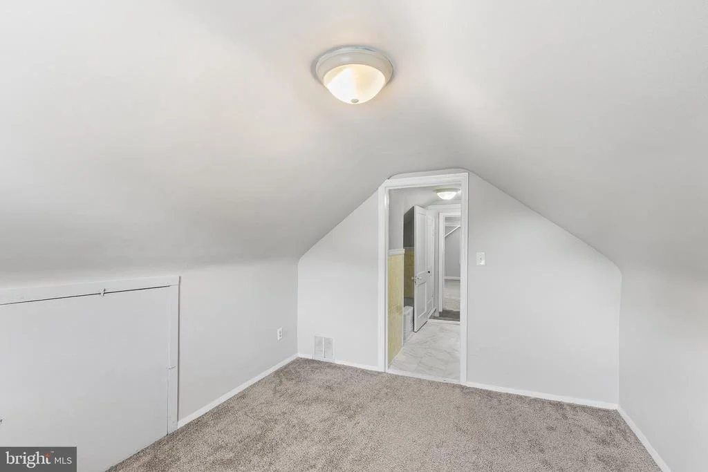 Photo of 14 GIBBONS BOULEVARD