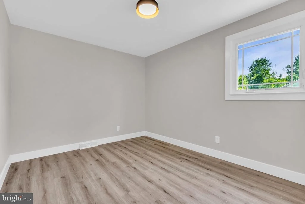 Photo of 103 CARVER DRIVE
