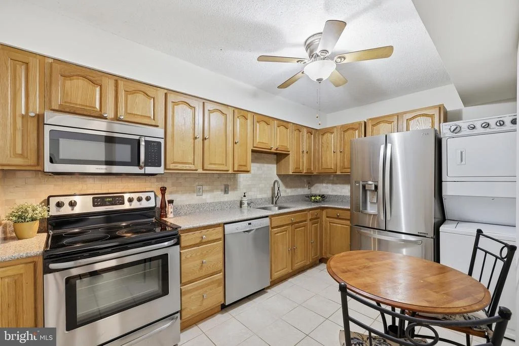 Photo of Unit 3215 at 15115 INTERLACHEN DRIVE