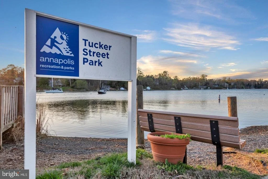 Photo of 1 TUCKER STREET