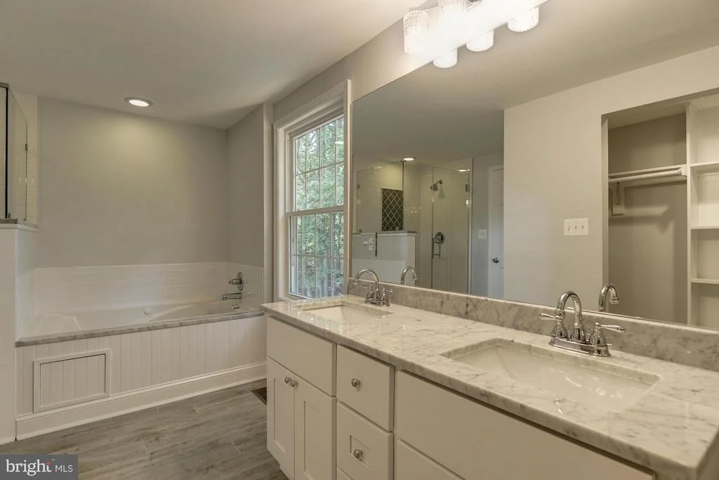 Photo of 5902 CARTERS OAK COURT