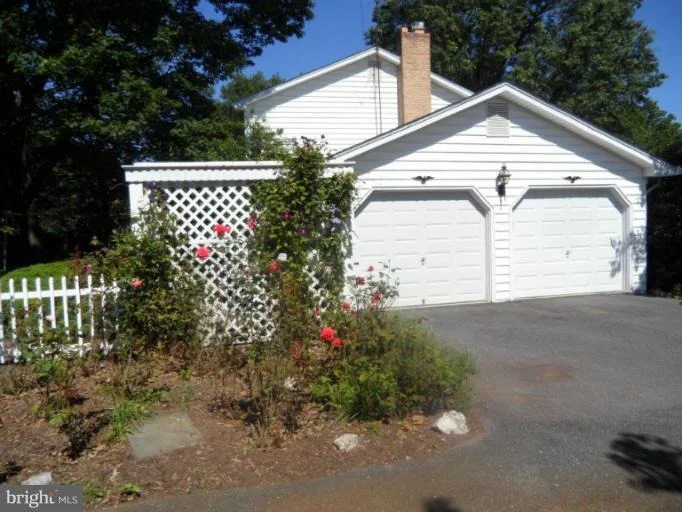 Photo of 5803 MEADOW DRIVE
