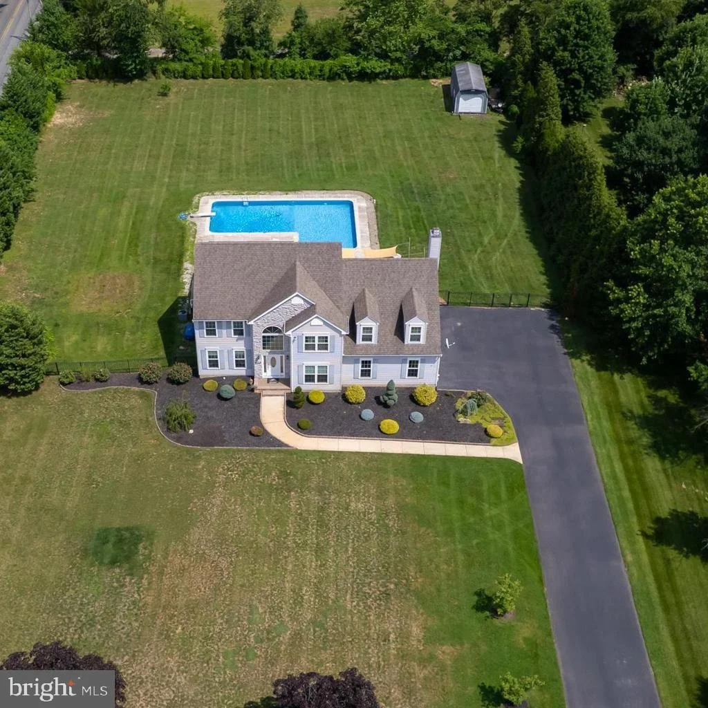Photo of 106 KIRSCHLING DRIVE