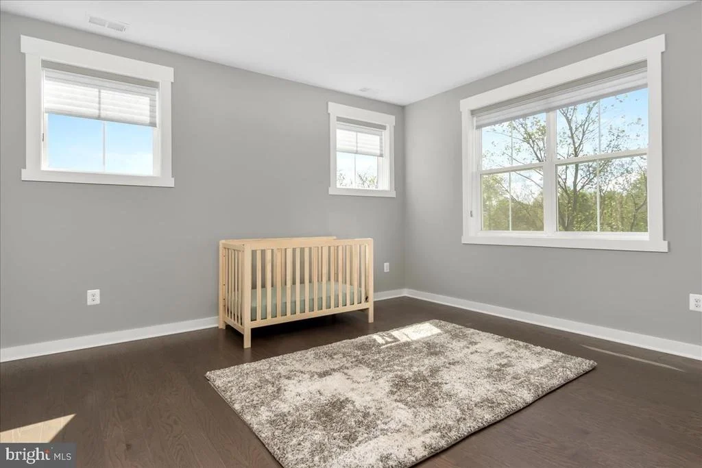 Photo of 7172 MEADOWBROOKE DRIVE