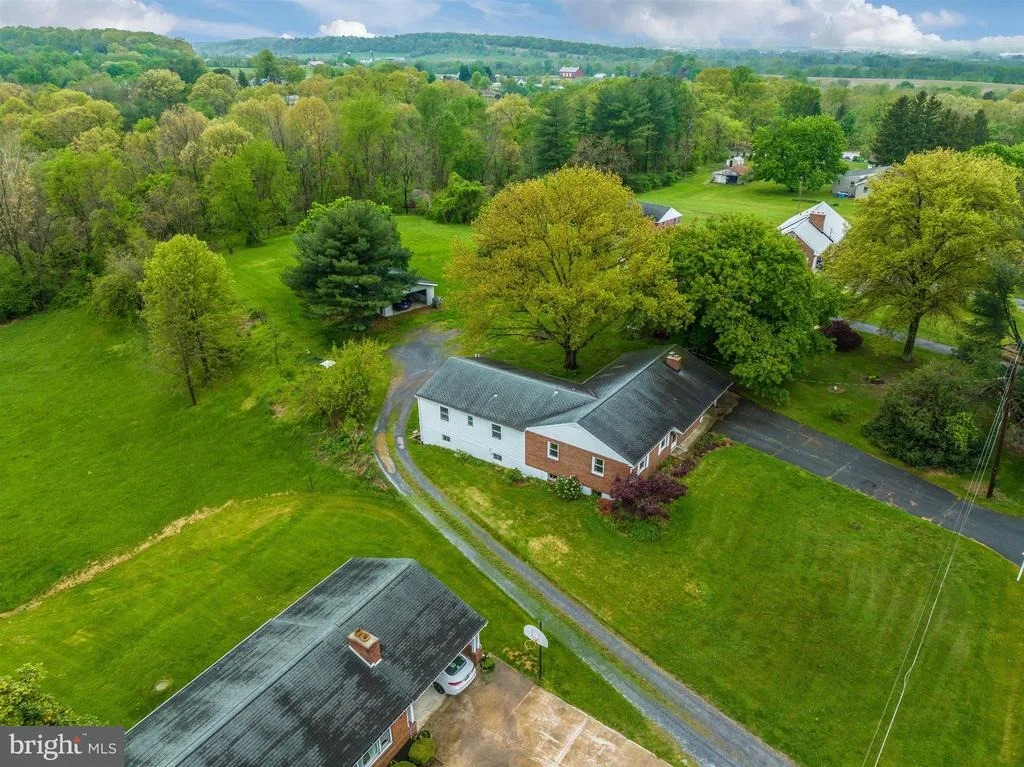 Photo of 8123 BALL ROAD