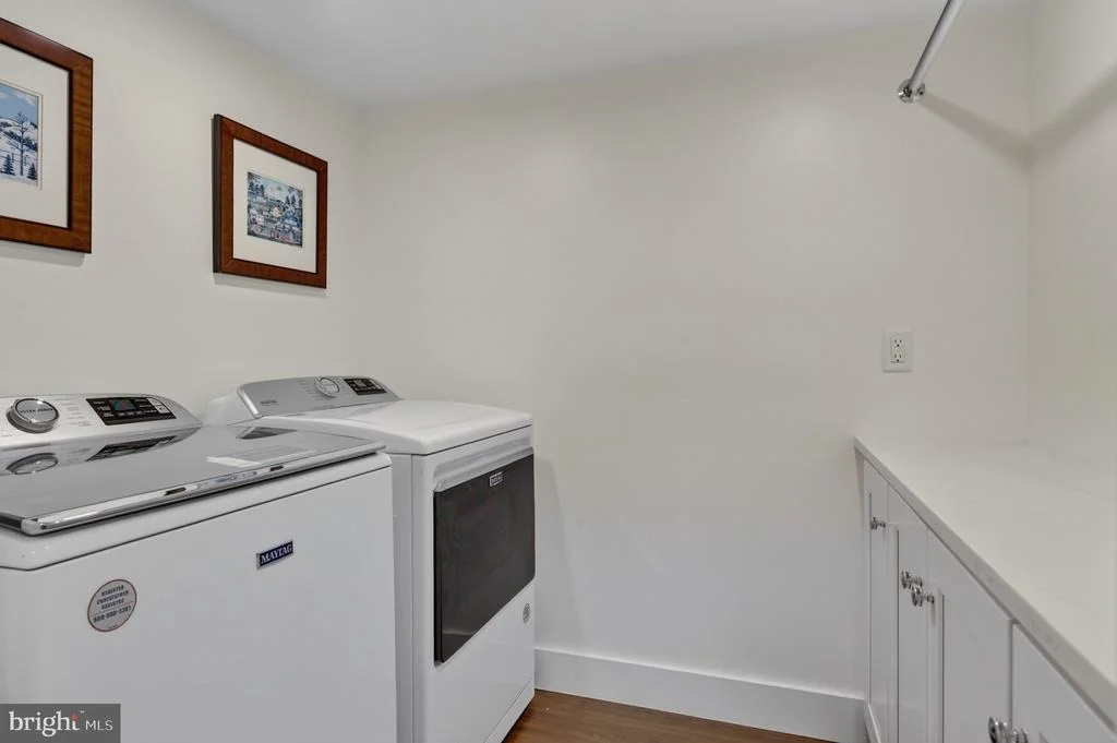 Photo of 5 BRISTOL CIRCLE