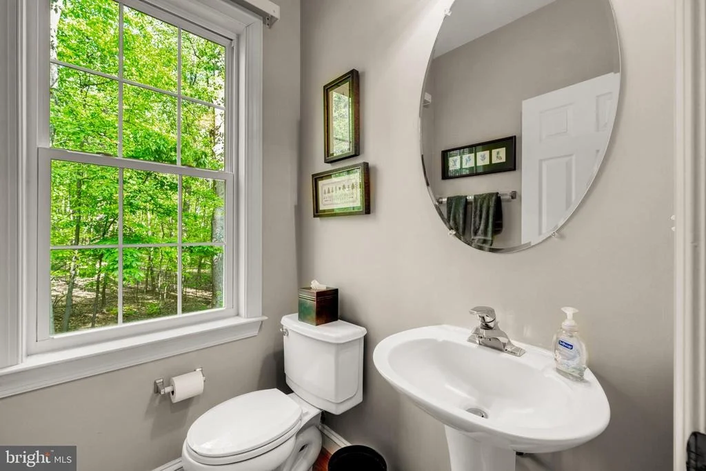 Photo of 40845 FOREST GLEN DRIVE