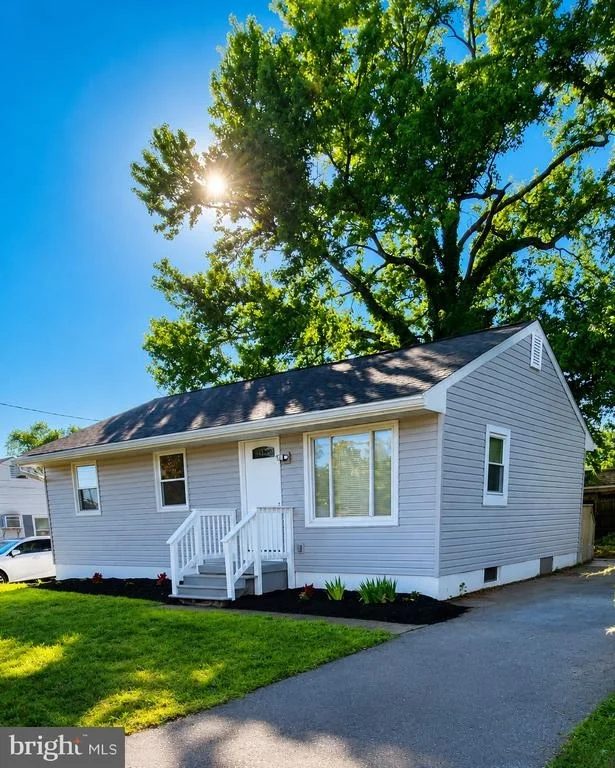 Photo of 105 ROSECREST DRIVE