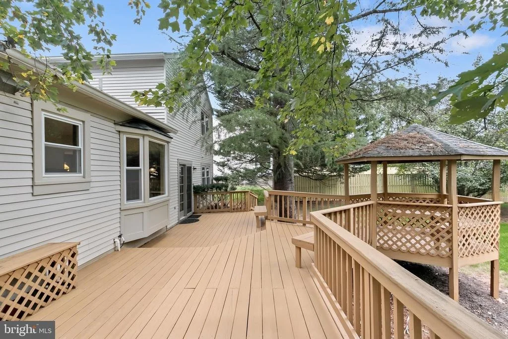 Photo of 4012 EVANGELINE TERRACE