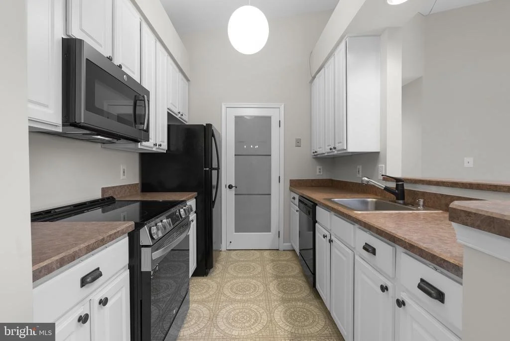 Photo of Unit 31 at 13701 MODRAD WAY