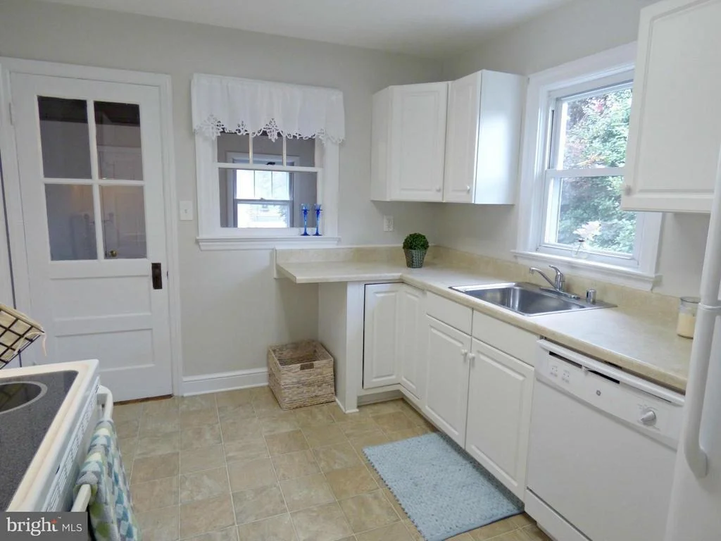 Photo of 508 CARROLL AVENUE