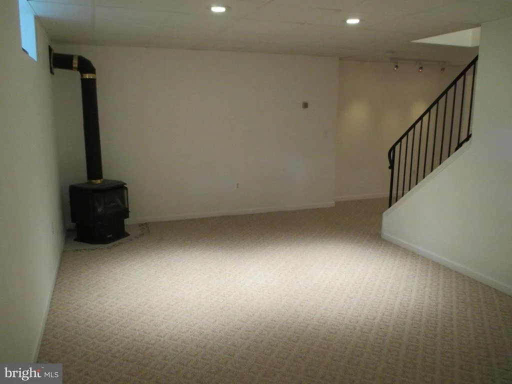 Photo of 907 SAINT EVA LANE