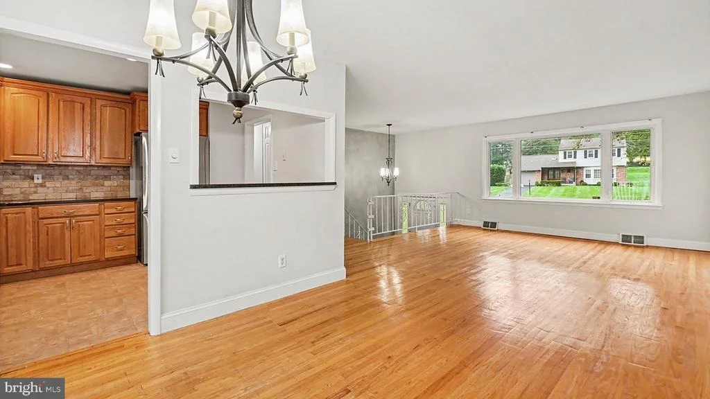 Photo of 314 COLONIAL DRIVE