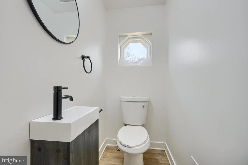 Photo of 2802 STEELE ROAD