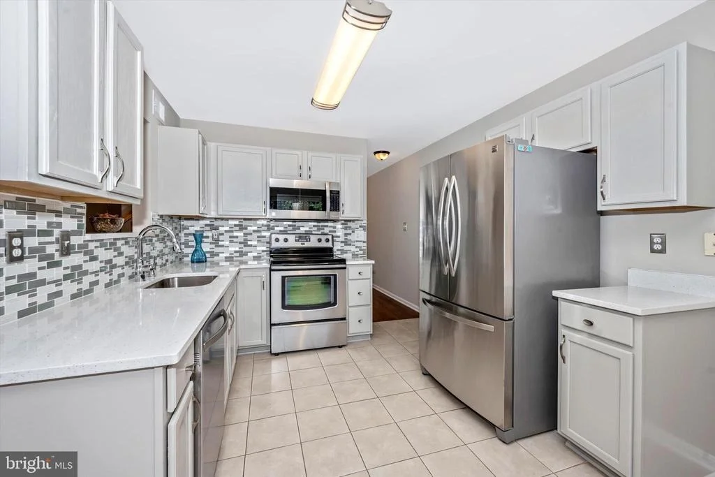 Photo of 12207 EMERALD WAY