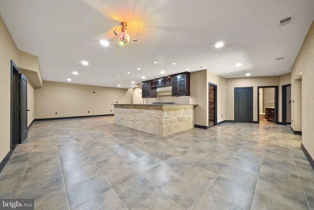 Photo of 8419 OVERLOOK STREET