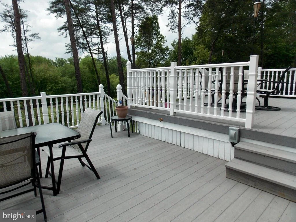 Photo of 6054 AVALON DRIVE