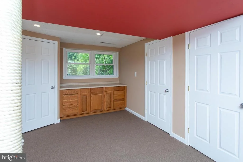 Photo of 540 THUNDERBIRD DRIVE