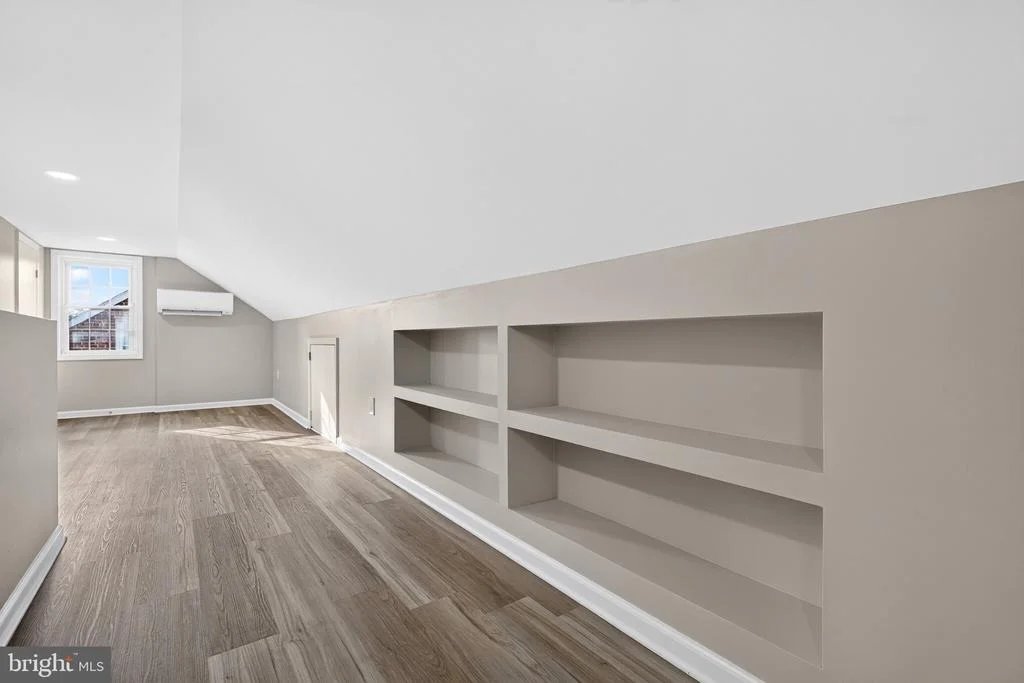 Photo of 1132 STEPHEN DRIVE