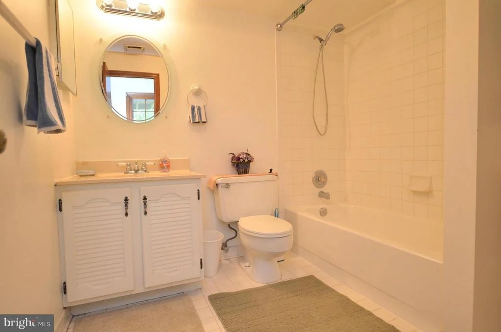 Photo of 8777 HUNT TRAIL