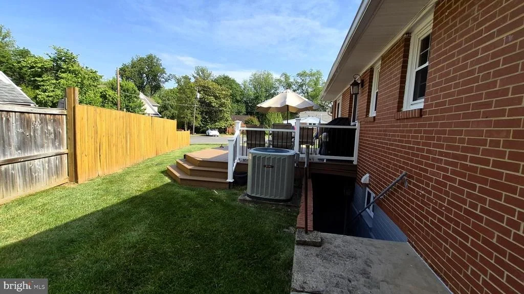 Photo of 1719 MELBOURNE DRIVE