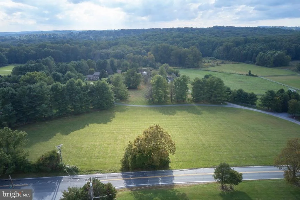 Photo of 7444 DAMASCUS ROAD