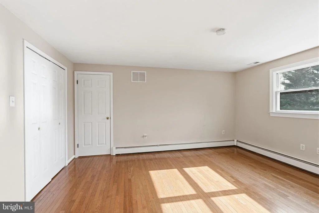 Photo of 682 WHIRLAWAY DRIVE