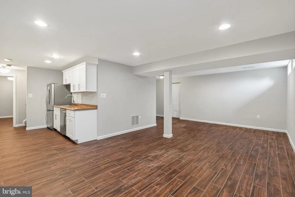 Photo of 9202 MOON RIVER COURT