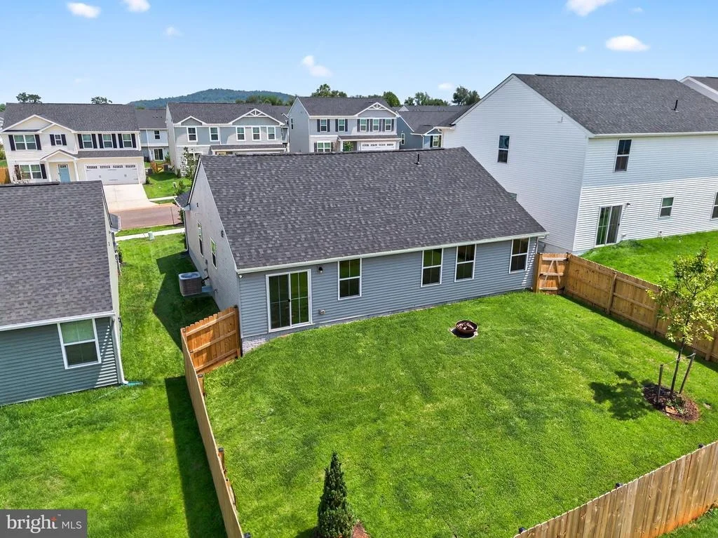 Photo of 3116 CLOVER LANE