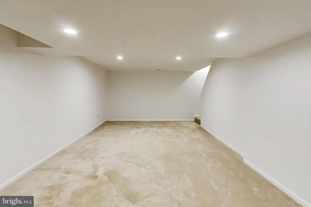 Photo of 5125 KING DAVID BOULEVARD