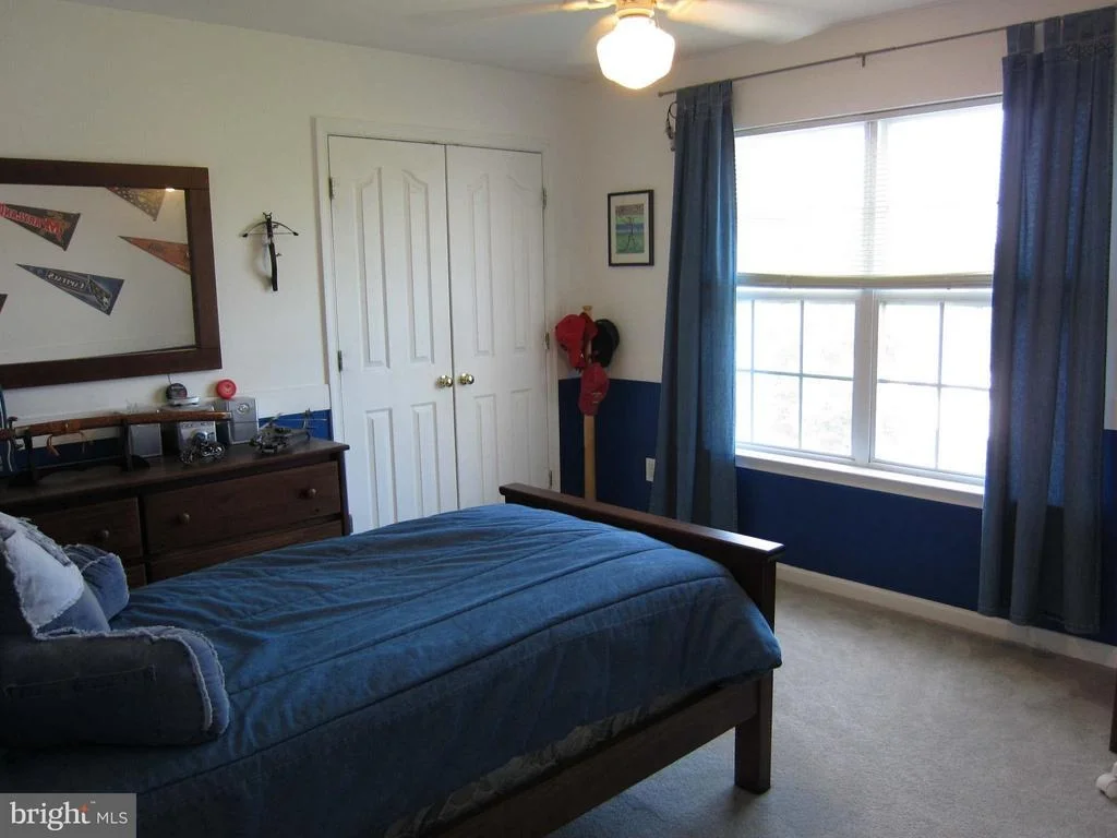 Photo of 4838 BROOM DRIVE