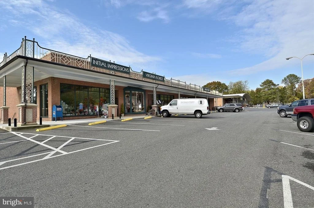Photo of 7926 JACKSON ROAD