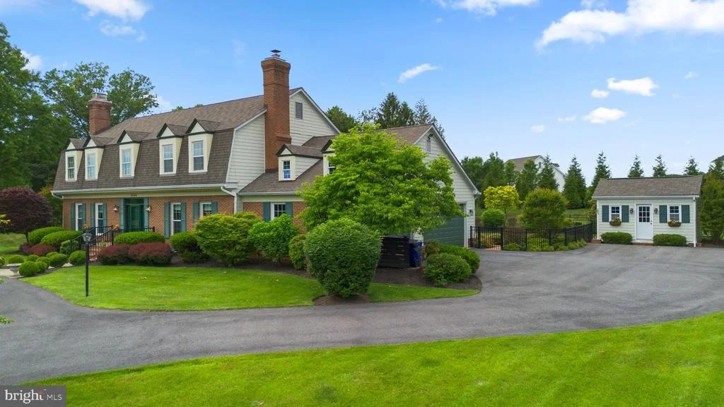 Photo of 21108 GOLF ESTATES DRIVE