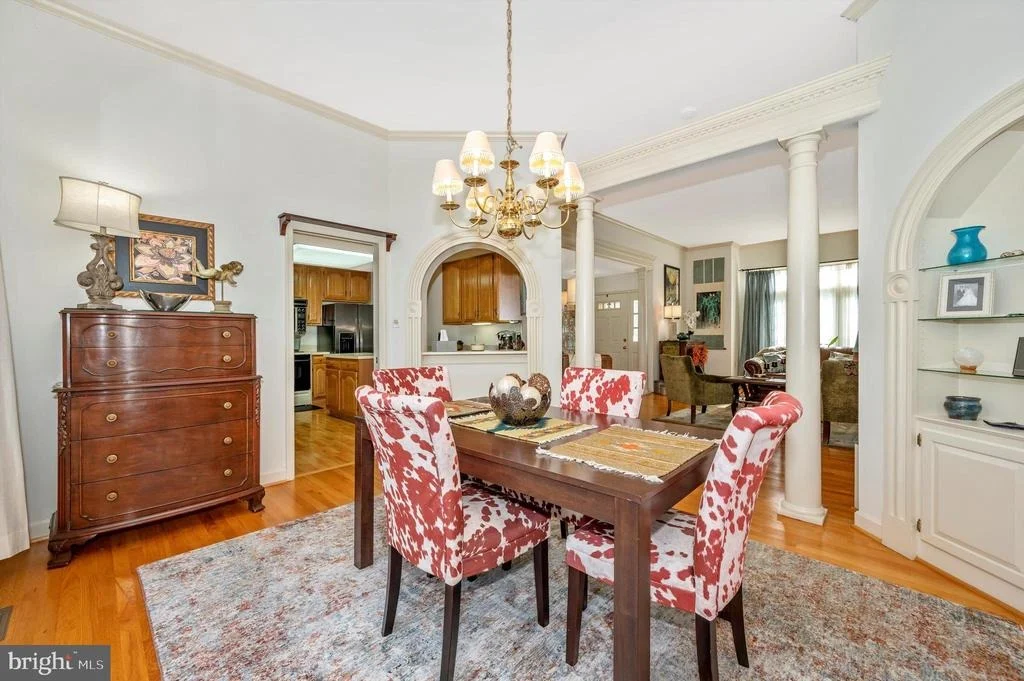 Photo of 841 DUNBROOKE COURT