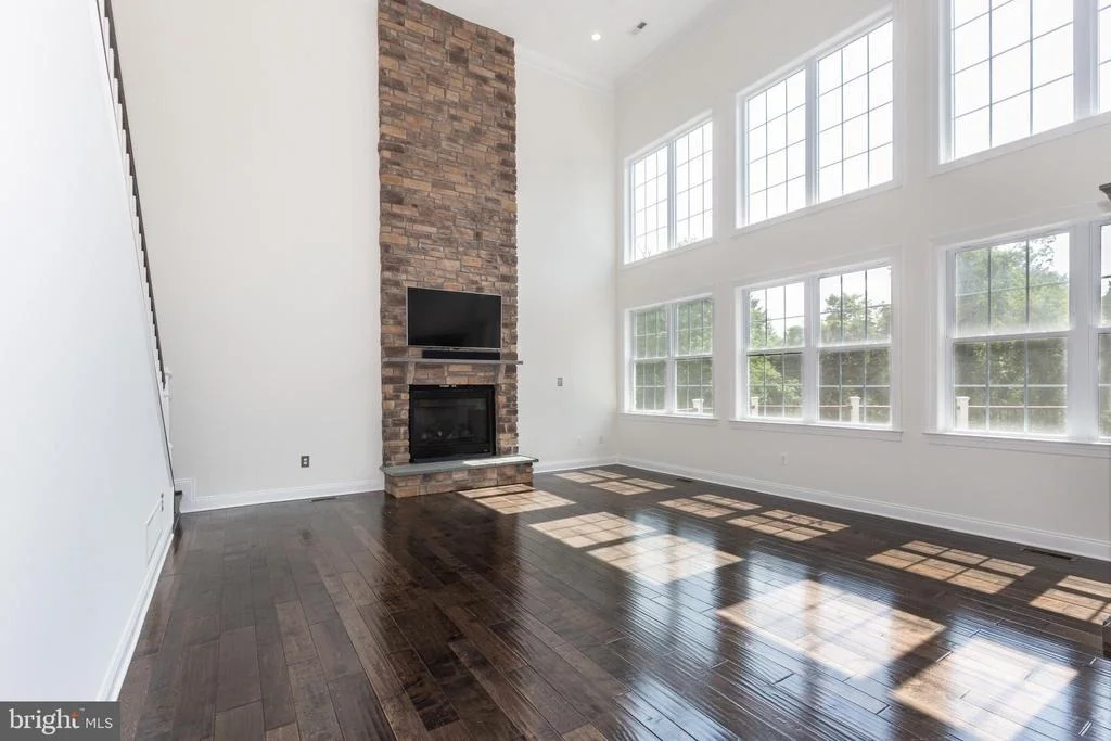 Photo of 14307 OAK MEADOW ROAD