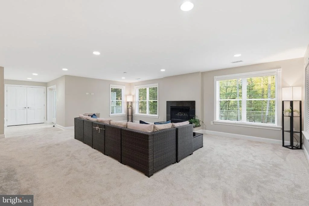 Photo of 1284 COBBLE POND WAY