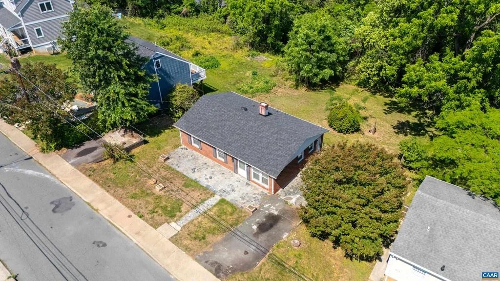 Photo of 837 RIDGE ST