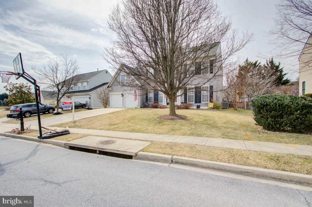 Photo of 5406 CHILLINGHAM PLACE