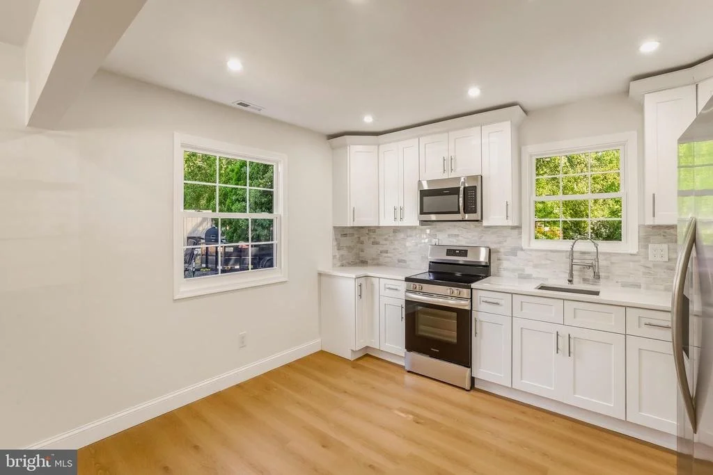 Photo of 114 S RIVER DRIVE