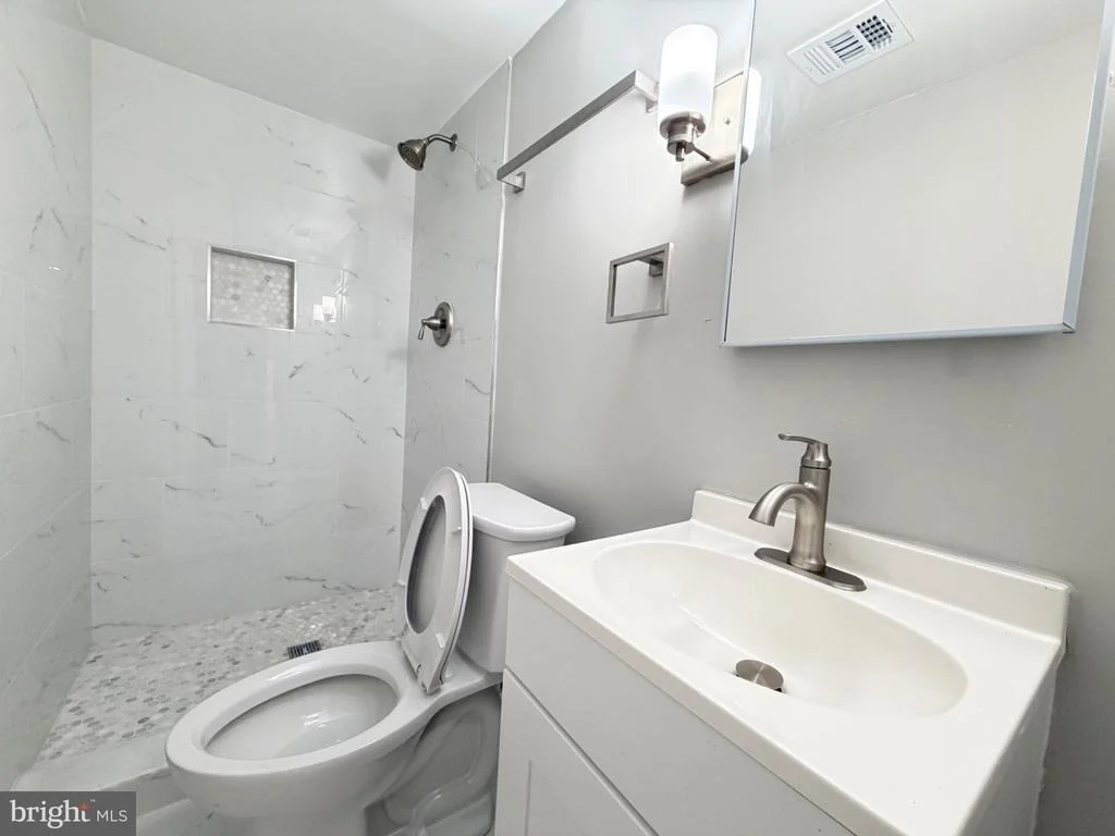 Photo of 2402 JOSEPH DRIVE