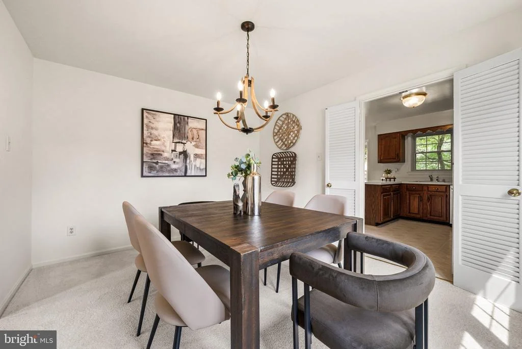 Photo of 6011 BURNSIDE LANDING DRIVE