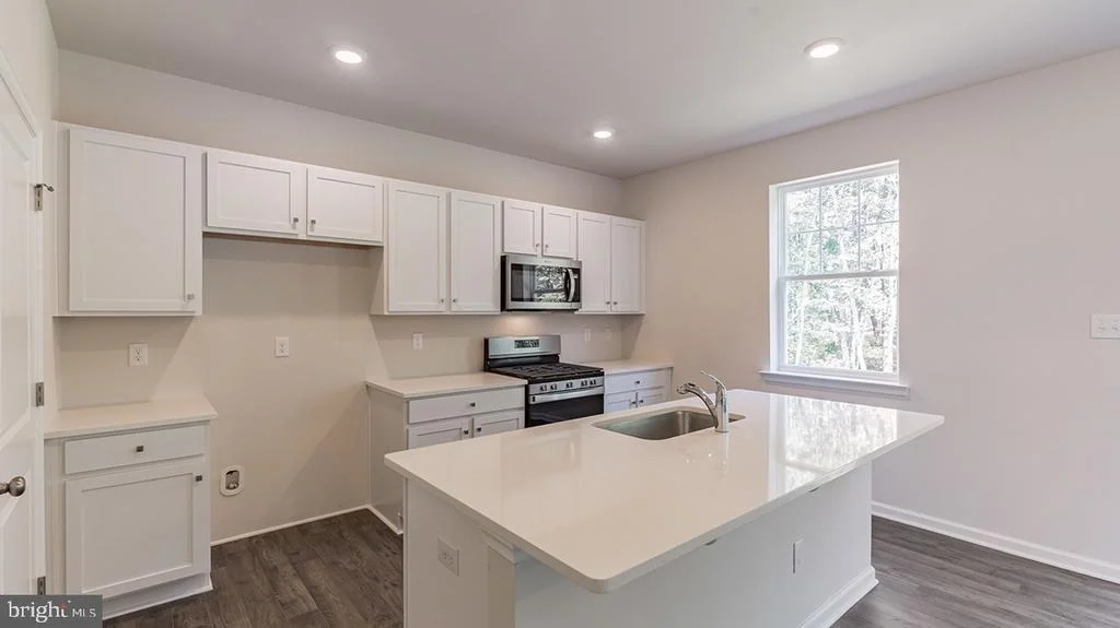 Photo of 126 WINDJAMMER DRIVE