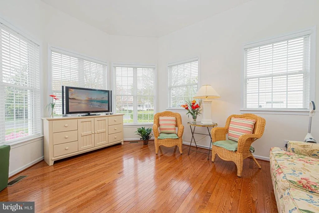 Photo of 38358 VIRGINIA DRIVE