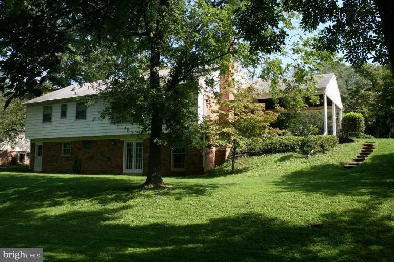 Photo of 625 WHITINGHAM DRIVE