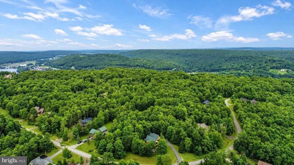 Photo of 84 MOUNTAINTOP ROAD